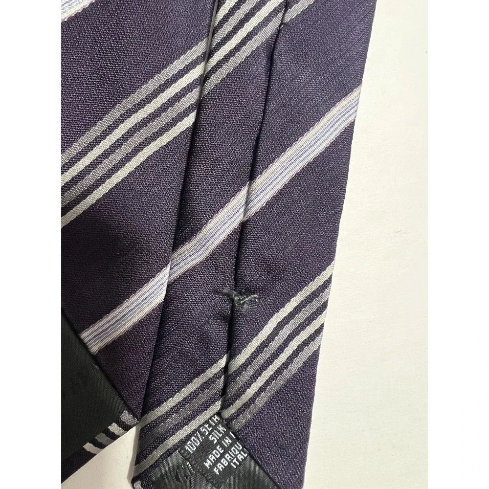 Giorgio Armani Men's Purple Striped Necktie 100% Silk Made In Italy 59.5